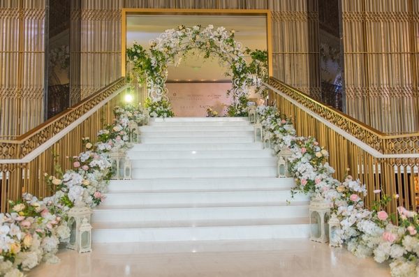 王府半岛酒店开启一站式幸福之旅 神的后花园婚礼秀
