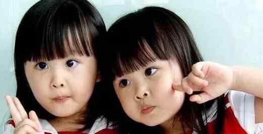sandy和mandy 2017台湾最美双胞胎姐妹sandymandy近照 网友：长残了？