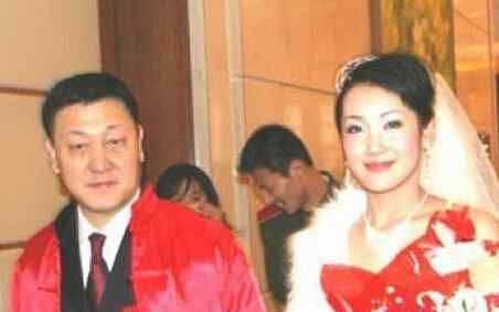 韩磊的老婆 韩磊现任妻子其其格个人资料照片