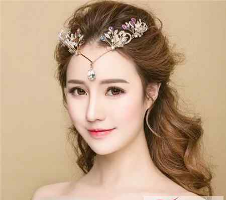 韩式新娘发型 简约韩式新娘发型 打造别致新娘风格