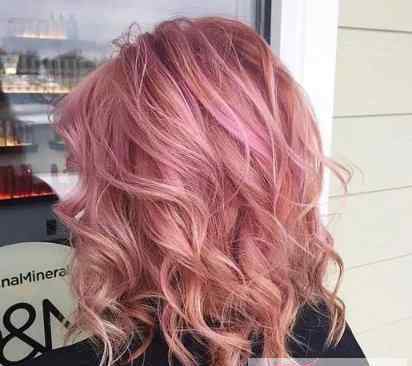 变色玫瑰 玫瑰金头发是什么颜色 玫瑰金染发配方怎么调