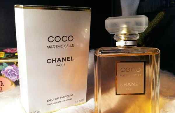 香奈儿香水系列 香奈儿coco香水 两种系列的区别是什么