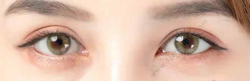 眼霜的使用 天气丹眼霜功效 天气丹眼霜使用方法