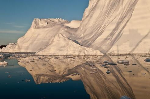 【震惊】格陵兰岛冰层消融加速 26年间致海平面上升10.6毫米