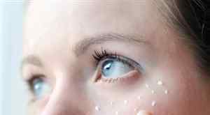 适合24岁用的眼霜 眼霜适合多大年龄用 眼霜的作用和功效