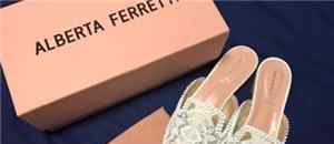 alberta alberta ferretti是几线品牌？刷遍ins的网红拖鞋