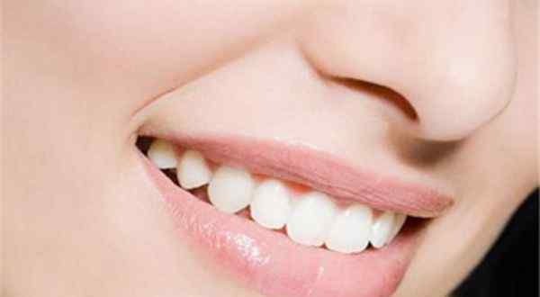 快速美白牙齿小妙招 牙黄变白最实用的方法 低成本牙齿美白小妙招