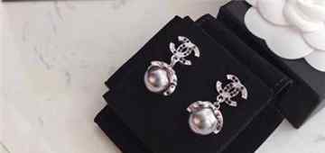 珍珠耳环价格 珍珠耳环一般多少钱 精致优雅尽显