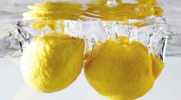 柠檬的美容作用 柠檬敷脸有什么好处 柠檬美白方法小技巧