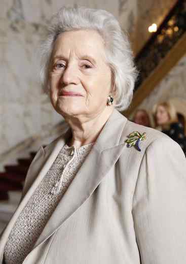 手袋设计师 传奇晚宴包设计师 Judith Leiber 97岁高龄仙逝