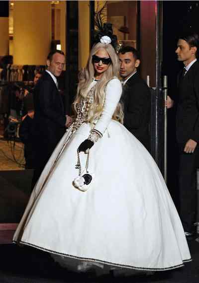 酷肖 Lady Gaga27个最引人瞩目的红毯造型