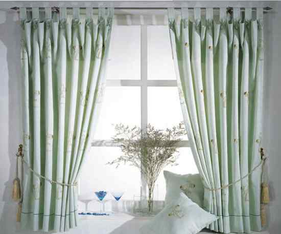 电动窗帘安装方法 电动窗帘安装方法，电动窗帘轨道怎么选择？