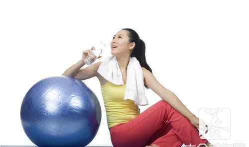 运动完可以喝水吗 运动期间可以喝水吗？