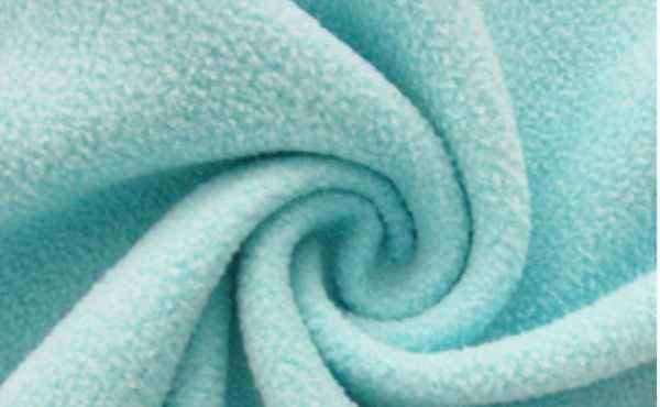 珊瑚绒和法兰绒的区别 摇粒绒和珊瑚绒的区别 摇粒绒和法兰绒的区别