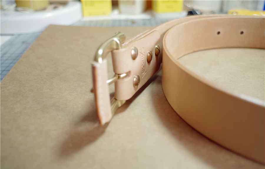 手工腰带 DIY简单植鞣革皮带手工制作过程图解教程╭★肉丁网