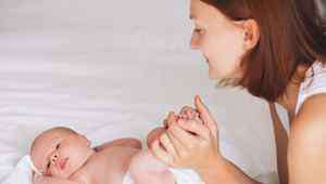10个月宝宝腹泻 十个月宝宝拉稀次数多怎么办