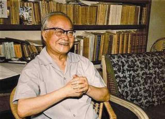 中国诺贝尔文学奖获得者 中国第一个诺贝尔文学奖获得者是谁：他也曾是一个军人