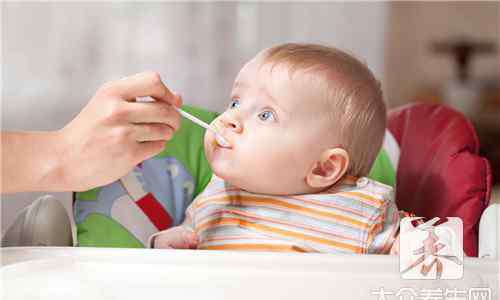 婴儿口腔上颚标准图片 婴儿口腔上颚标准图片