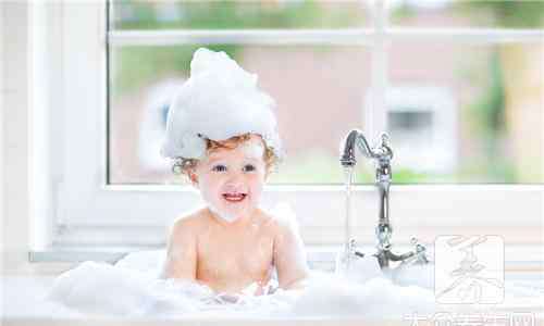 儿童头皮屑多什么原因 小孩有头皮屑用什么洗